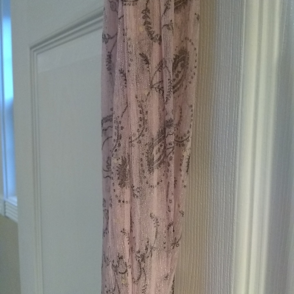 Scarf - Picture 3 of 3
